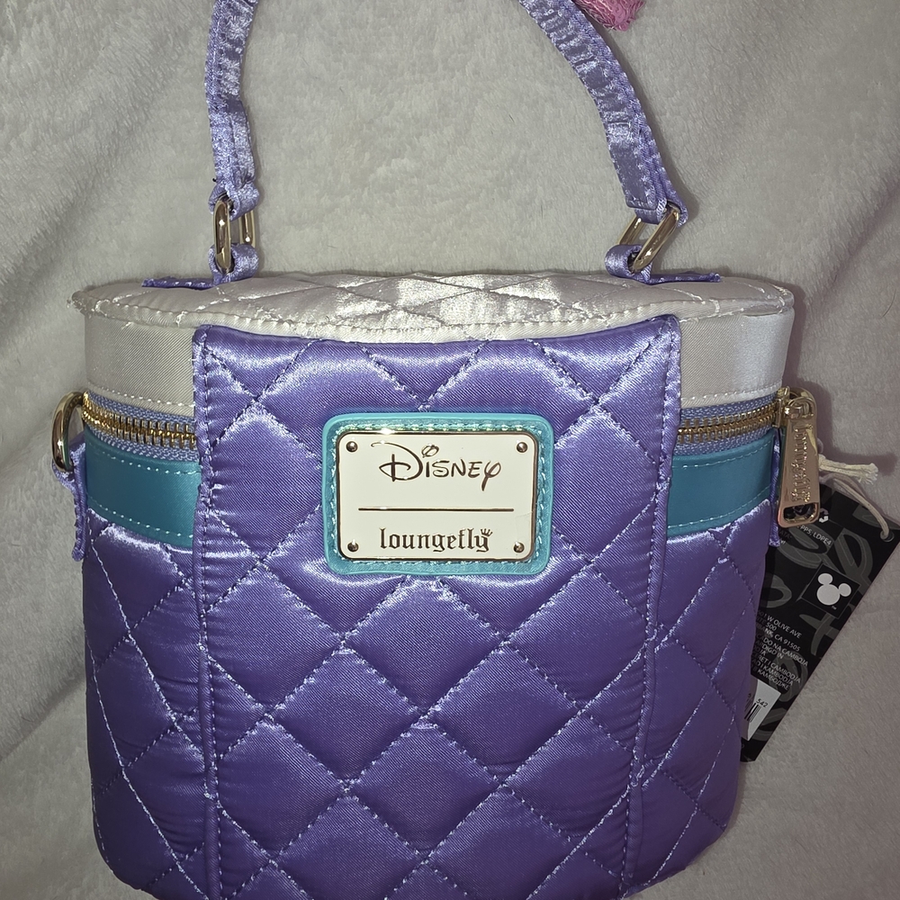 Loungefly X Disney Daisy 85th Anniversary Bag NWT PRICE FIRM - Picture 2 of 3